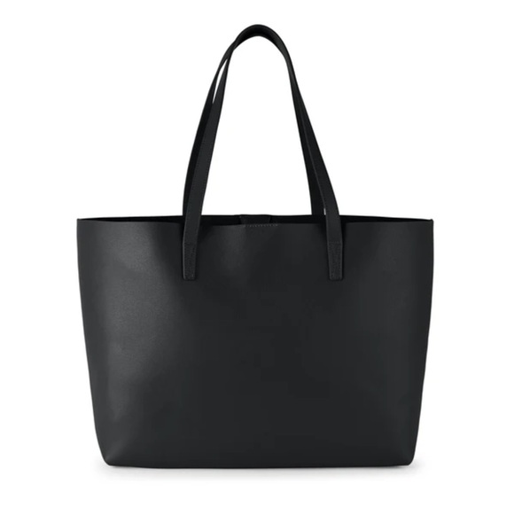 Leatherology Handbags - Leatherology Belmont Black Leather Tote